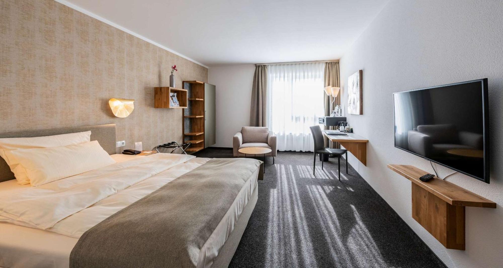 Best Western Plus Io Hotel Eschborn Exterior photo